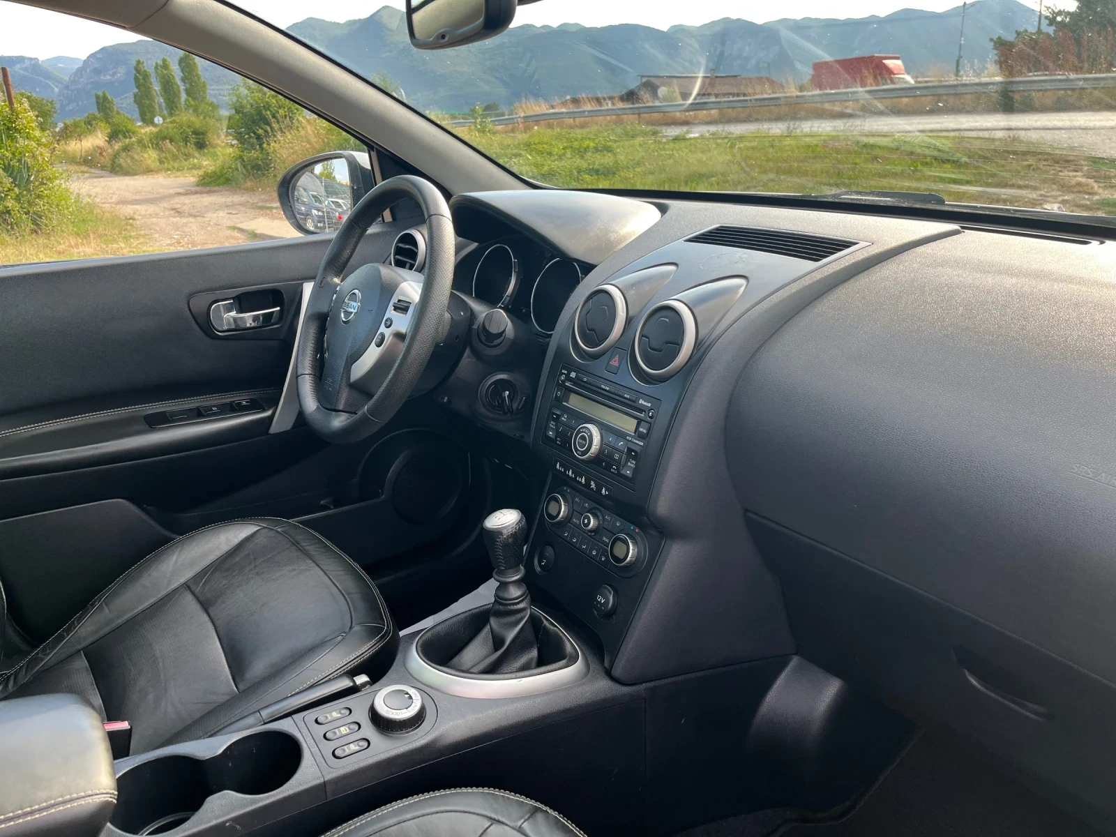 Nissan Qashqai 2.0DCI-4x4-7m.PANO-ITALIA, снимка 5 - Автомобили и джипове - 55469754