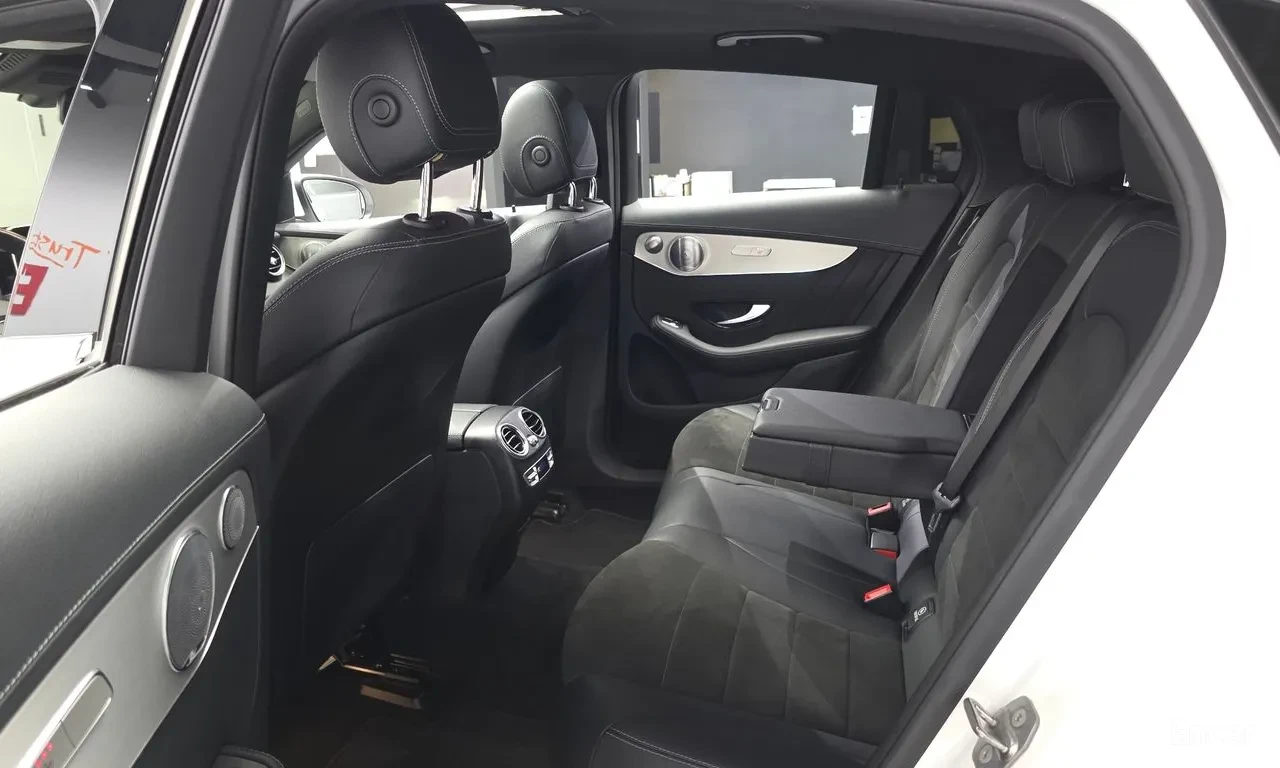 Mercedes-Benz GLC 300 Coupe* AMG LINE* 360* HUD* Burmester* , снимка 13 - Автомобили и джипове - 55570663