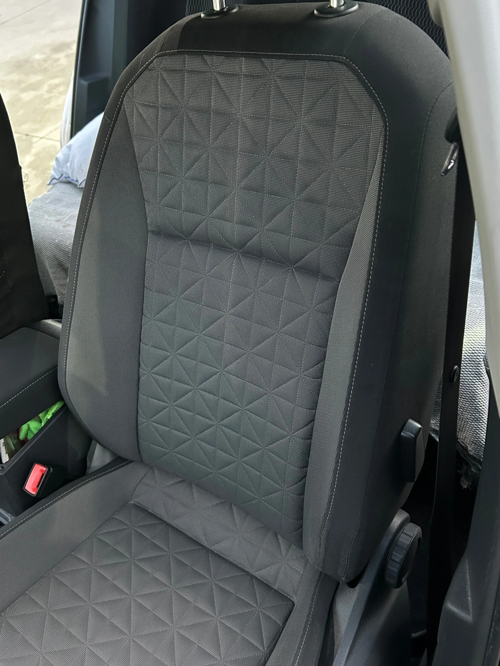 VW Tiguan 124000км, снимка 9 - Автомобили и джипове - 56087415
