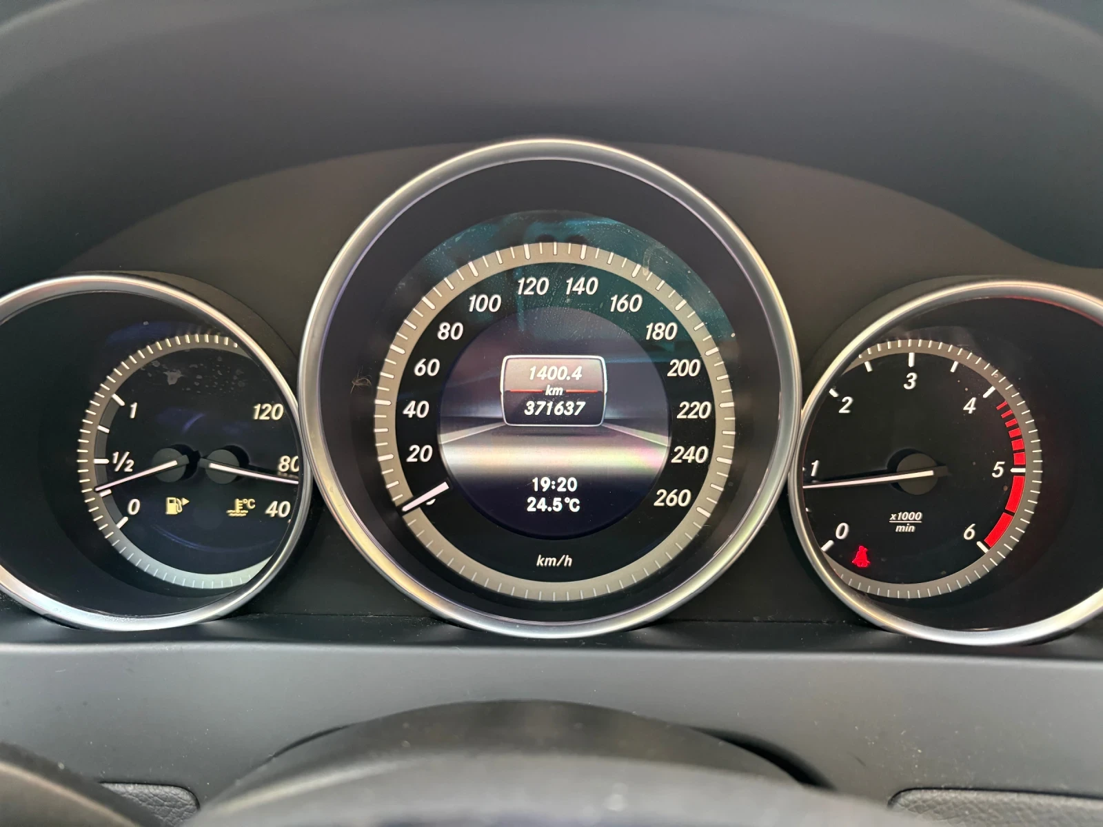 Mercedes-Benz C 220 2.2d, снимка 8 - Автомобили и джипове - 56154120