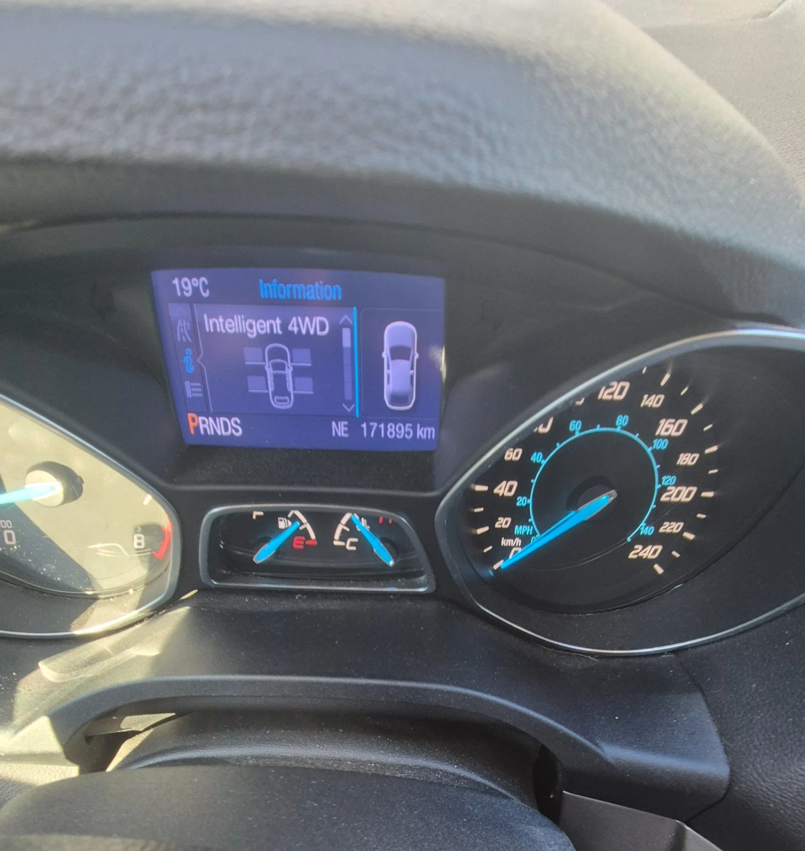 Ford Escape | Mobile.bg � ����������� 7