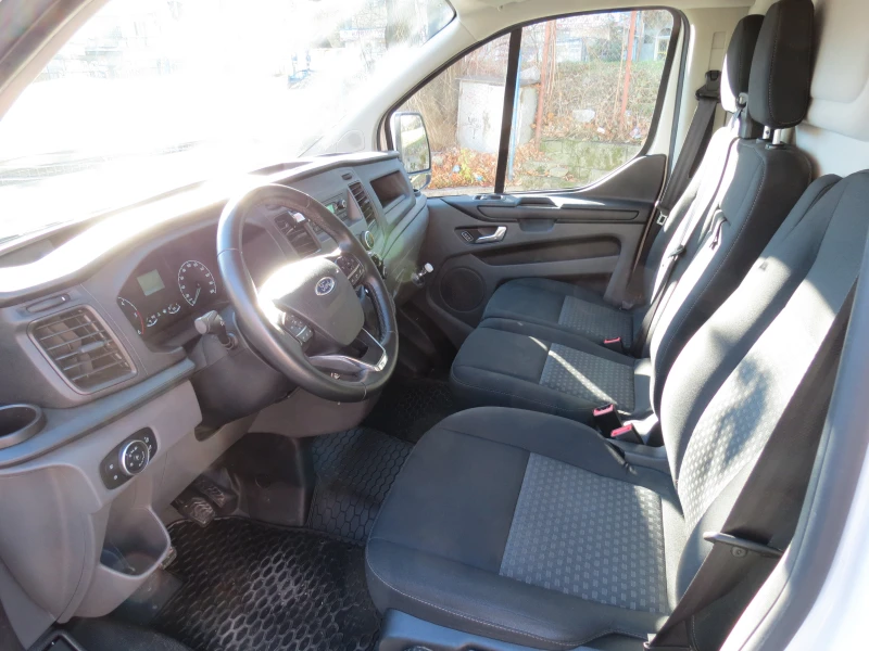 Ford Transit Custom 2.0 TDCi 130 PS, снимка 11 - Бусове и автобуси - 48667843