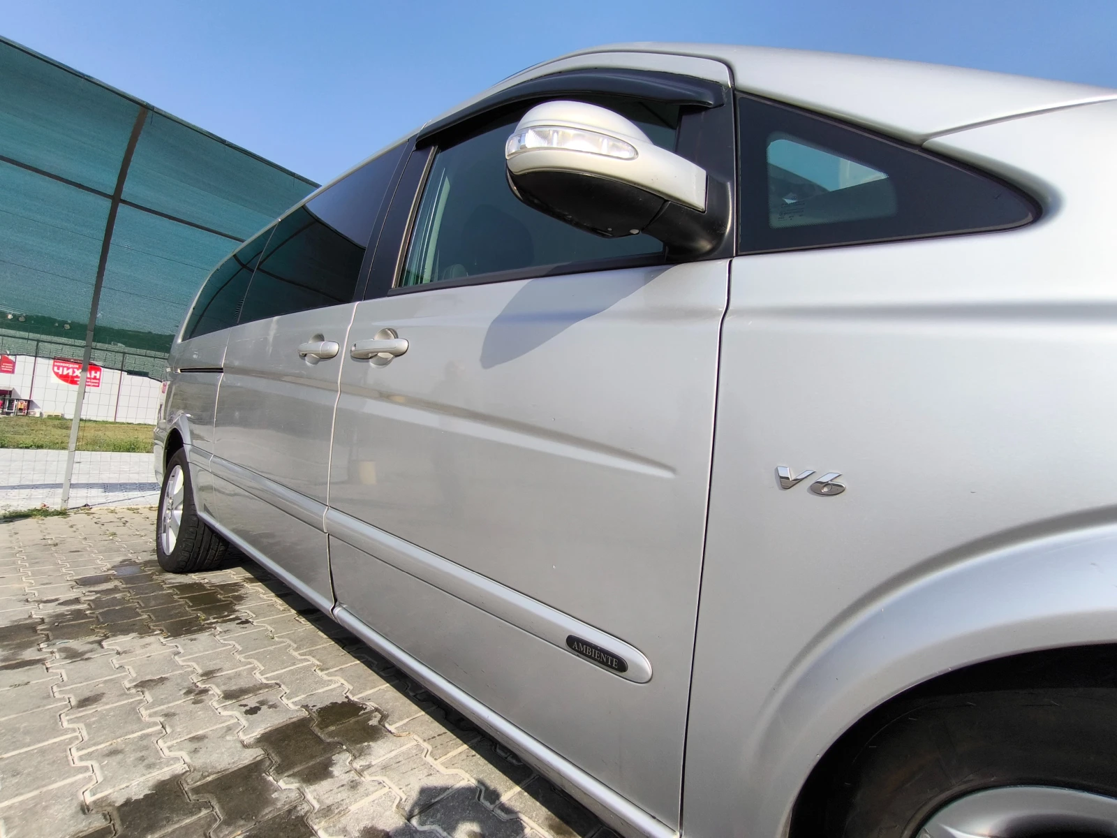 Mercedes-Benz Viano 3.0 CDI (204 к.с.) | Ambiente | Автоматик | Extra , снимка 2 - Бусове и автобуси - 54988533