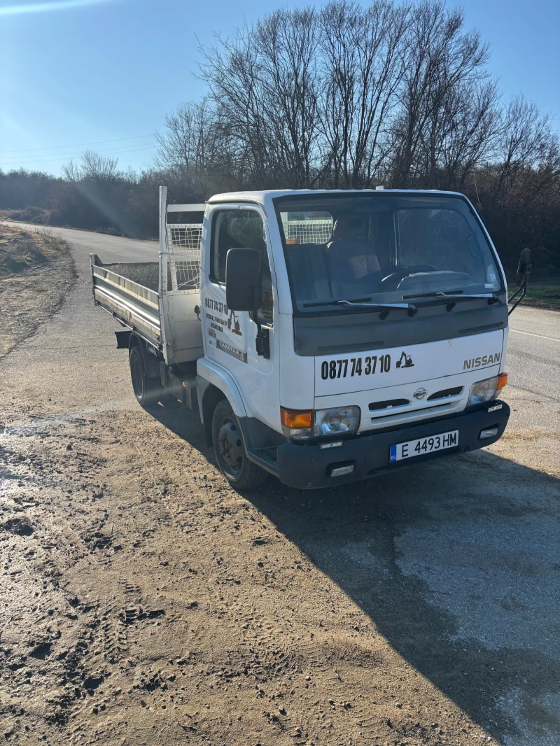 Nissan Kabstar, снимка 1 - Камиони - 48491807