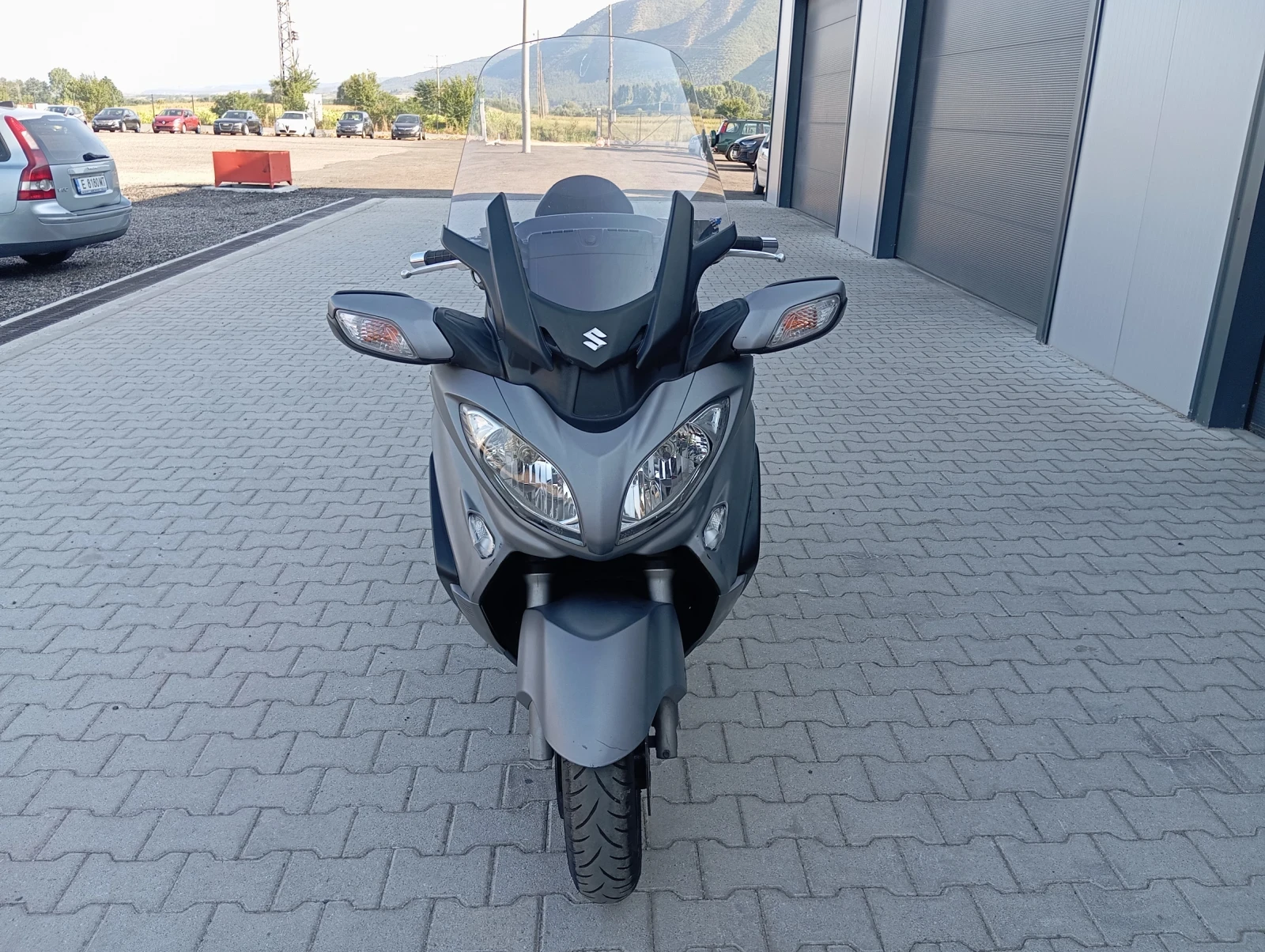 Suzuki Burgman 650, снимка 2 - Мотоциклети и мототехника - 55746483