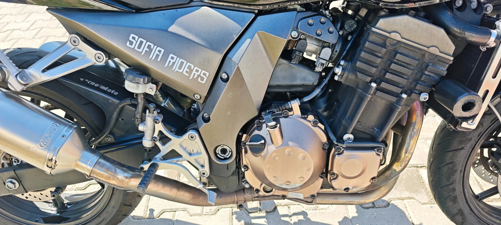 Kawasaki Z 750, снимка 3 - Мотоциклети и мототехника - 56151704