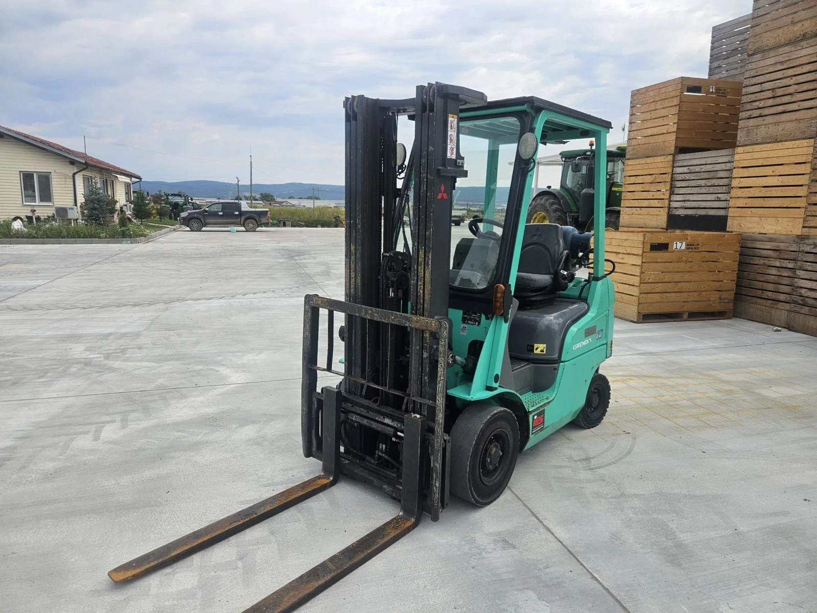  Mitsubishi | Mobile.bg   11