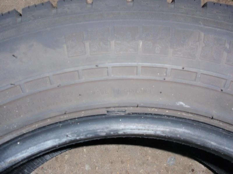 Гуми Всесезонни 215/65R16, снимка 12 - Гуми и джанти - 9108514