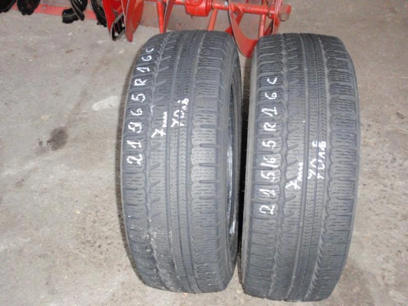 Гуми Всесезонни 215/65R16, снимка 2 - Гуми и джанти - 9108514