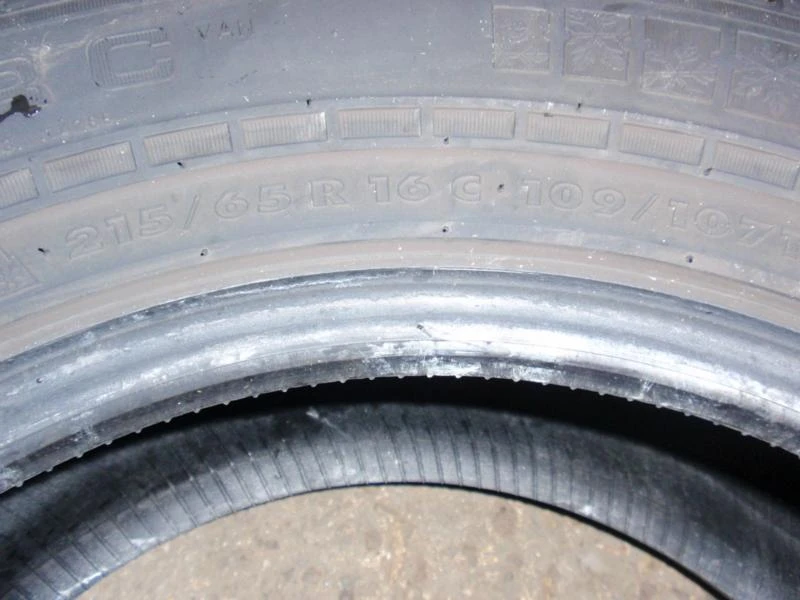 Гуми Всесезонни 215/65R16, снимка 9 - Гуми и джанти - 9108514