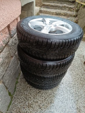 Гуми с джанти Nokian 195/65R15, снимка 6 - Гуми и джанти - 49266516