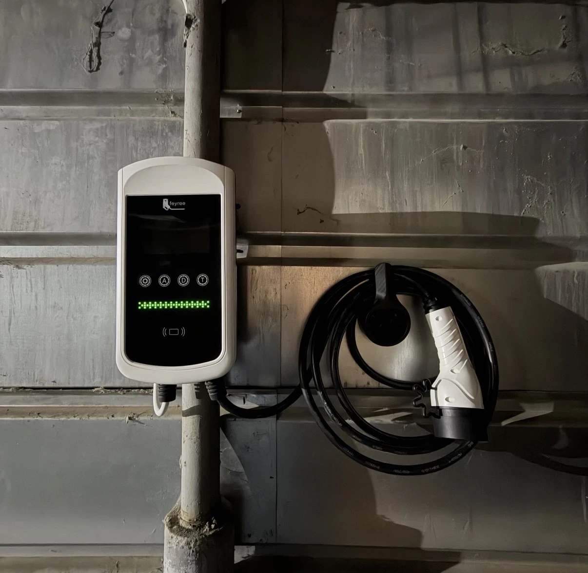 Зарядни станции от ново поколение за електромобили (Тип 2)