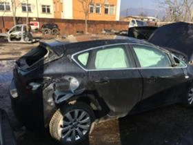 Opel Astra 1.6i  НА ЧАСТИ, снимка 11