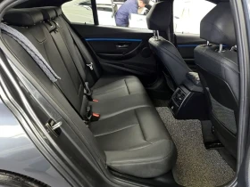 BMW 320 i, снимка 12