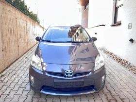     Toyota Prius HYBRID 