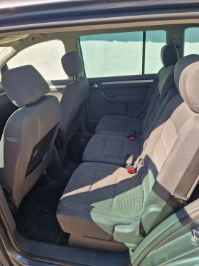 Обява за продажба на VW Touran 1.6i ~4 200 лв. - изображение 4