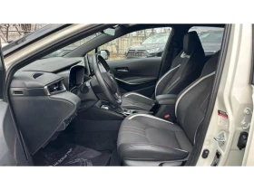 Toyota Corolla HB 1.8 HSD GR-SPORT - 46900 лв. / 23979.59 € - 63718790 12