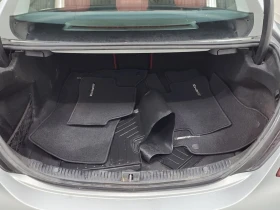 Mercedes-Benz C 300 CARFAX, снимка 16