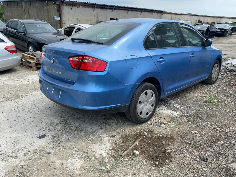 Seat Toledo 1.6tdi, снимка 5 - Автомобили и джипове - 41739468