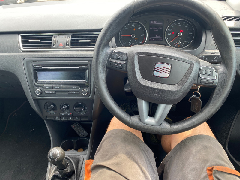 Seat Toledo 1.6tdi, снимка 12 - Автомобили и джипове - 41739468