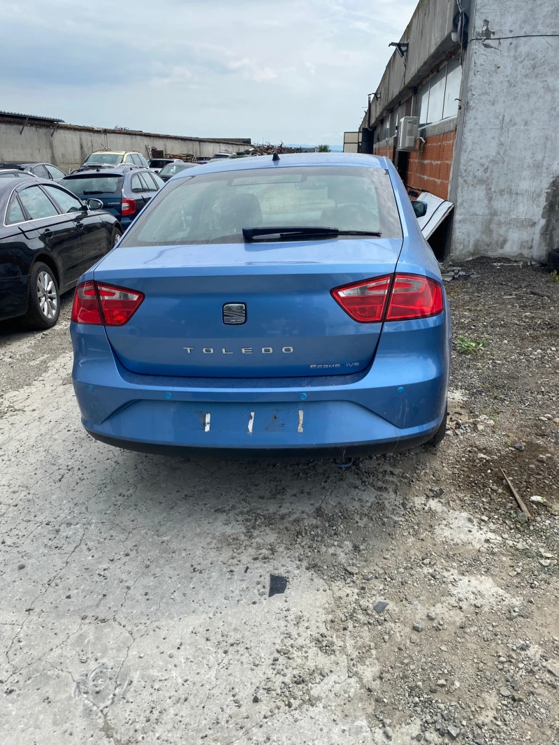 Seat Toledo 1.6tdi, снимка 4 - Автомобили и джипове - 41739468