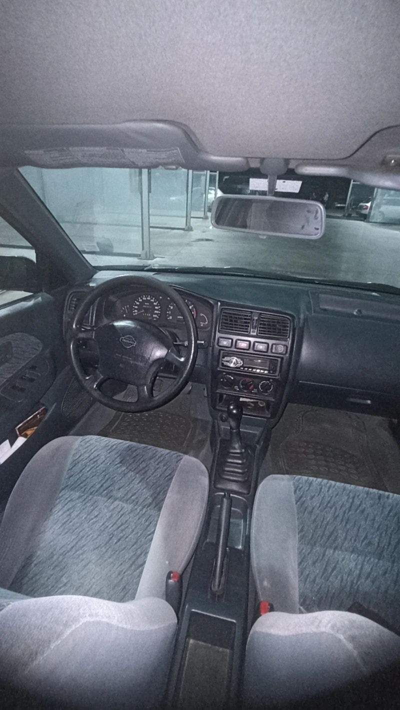 Nissan Almera, снимка 12 - Автомобили и джипове - 47185463