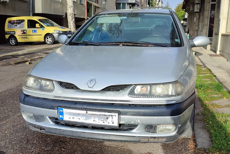 Renault Laguna 2.0 16V с ГИ, снимка 1 - Автомобили и джипове - 47819511