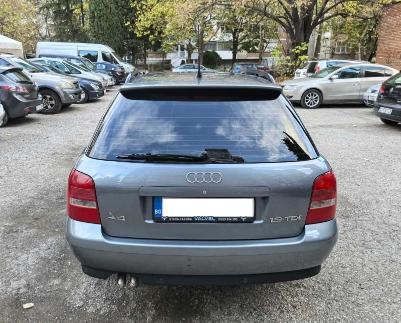 Audi A4 1.9 TDi 110 к.с facelift, снимка 9 - Автомобили и джипове - 48005838