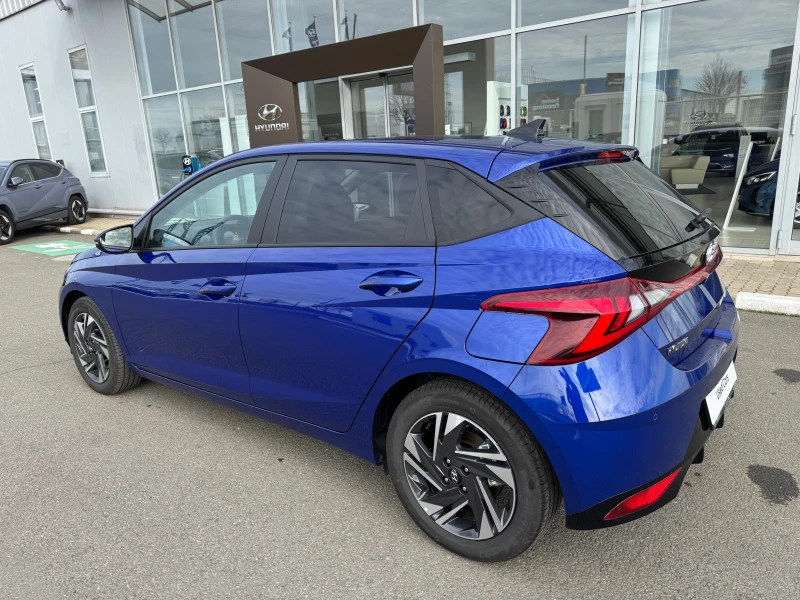 Hyundai I20 Exclusive No Navi & PAS, снимка 2 - Автомобили и джипове - 48811336