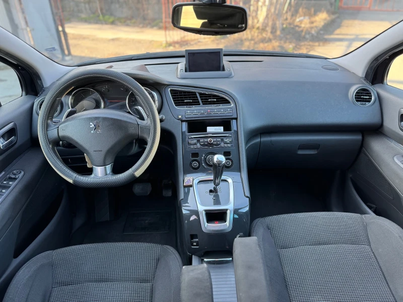 Peugeot 5008 1.6 HDI PANORAMA, Head up, снимка 8 - Автомобили и джипове - 49419333