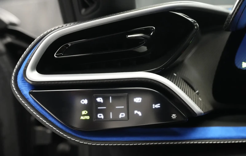 Ferrari 296GTB GTS TAILOR MADE, снимка 10 - Автомобили и джипове - 51825225