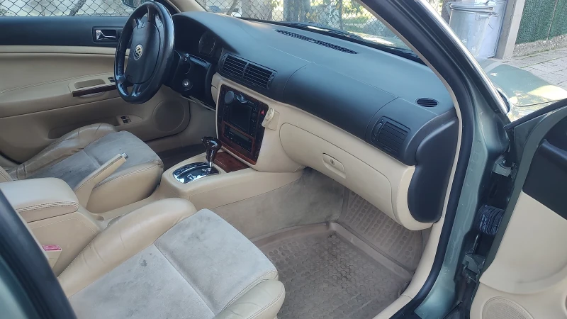 VW Passat 2.8 V6 4 motion LPG, снимка 7 - Автомобили и джипове - 52225391