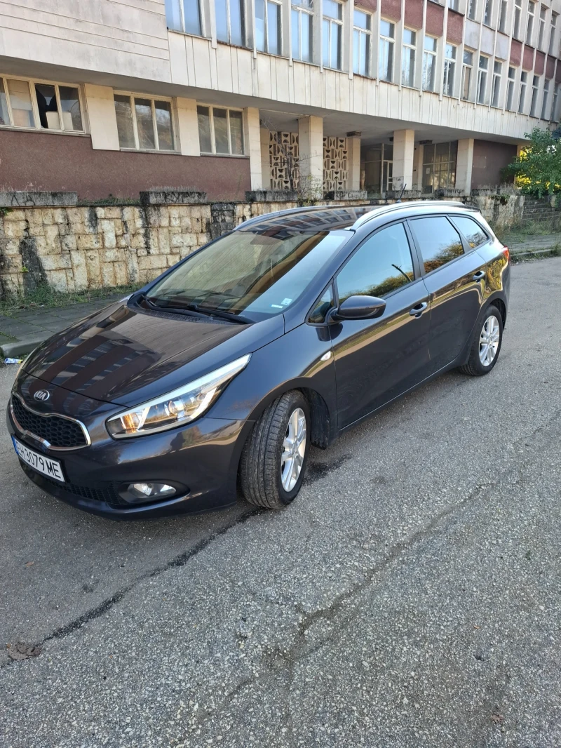 Kia Ceed 1.6, 110 к.с., снимка 3 - Автомобили и джипове - 52517460