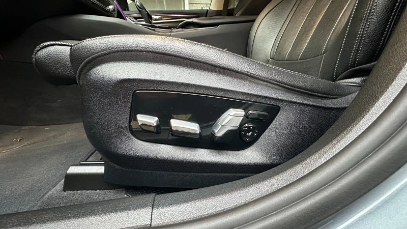 BMW 530 630D XDrive, снимка 10 - Автомобили и джипове - 52811576