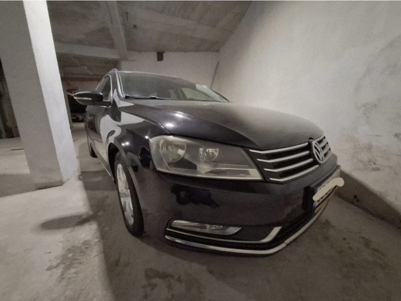 VW Passat Variant 2.0 TDI, снимка 2 - Автомобили и джипове - 52817441