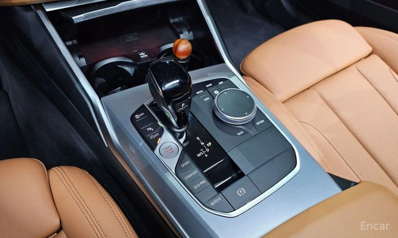 BMW 320, снимка 9 - Автомобили и джипове - 52944616