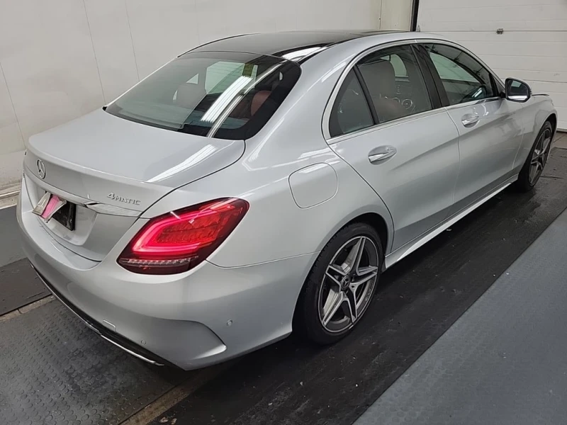 Mercedes-Benz C 300 CARFAX, снимка 3 - Автомобили и джипове - 53095195