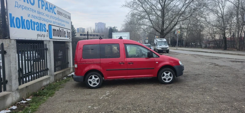 VW Caddy 1.6i, снимка 4 - Автомобили и джипове - 53115861