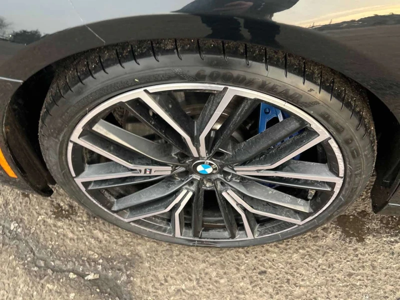 BMW 550 * xDrive * CARFAX * ОБДУХВАНЕ* HARMAN KARDON* , снимка 13 - Автомобили и джипове - 53507358