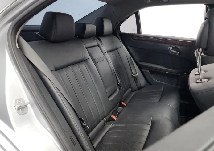 Mercedes-Benz E 300 | Mobile.bg   12