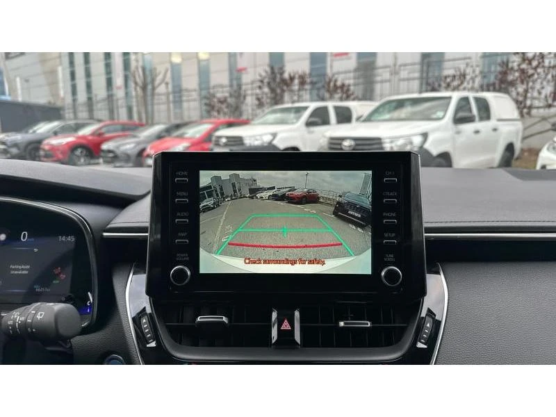 Toyota Corolla HB 1.8 HSD GR-SPORT, снимка 15 - Автомобили и джипове - 52882750