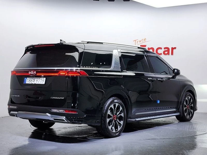 Kia Carnival 7-Seater Noblesse| 202к.с., снимка 2 - Автомобили и джипове - 55941143