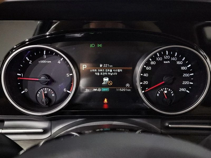 Kia Carnival 7-Seater Noblesse| 202к.с., снимка 8 - Автомобили и джипове - 55941143