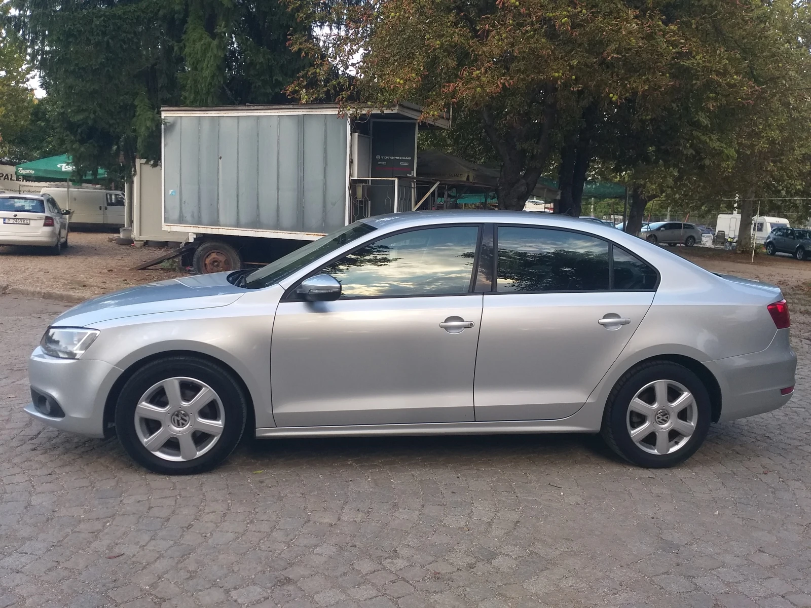 VW Jetta 1.6TDI-DSG-NAVI-ITALIA - изображение 8