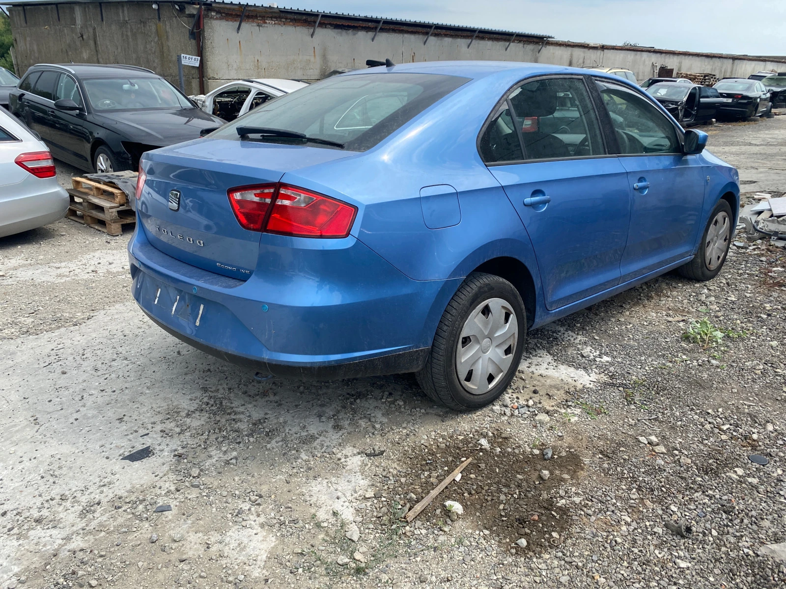 Seat Toledo 1.6tdi - изображение 5