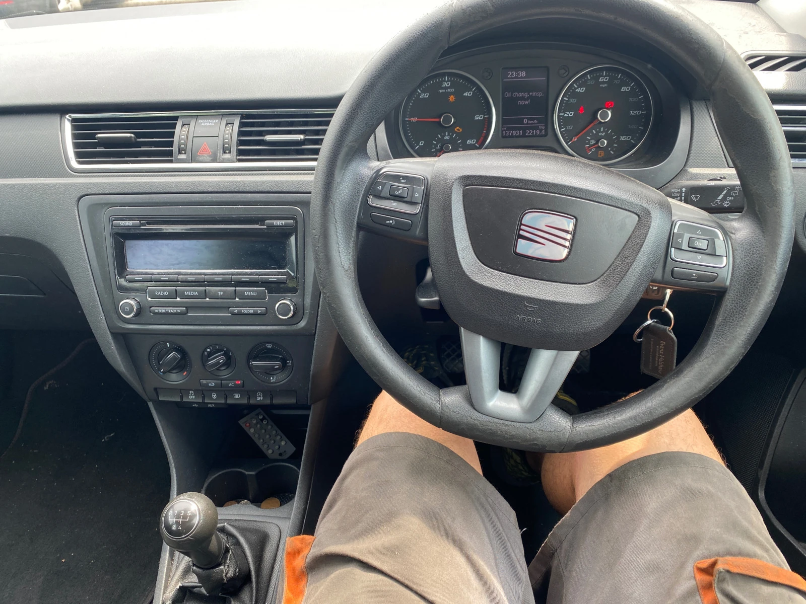 Seat Toledo 1.6tdi | Mobile.bg — изображение 12