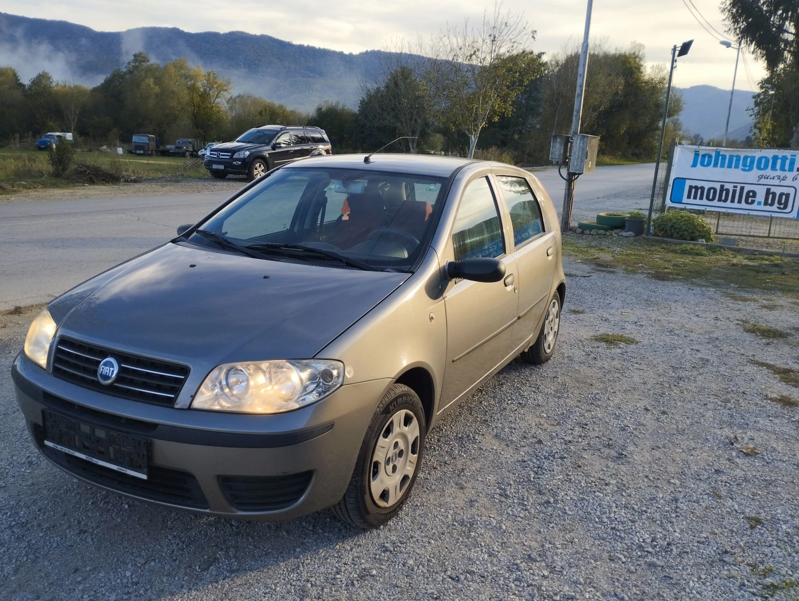 Fiat Punto 1.3i klimatik Euro 4 - изображение 2