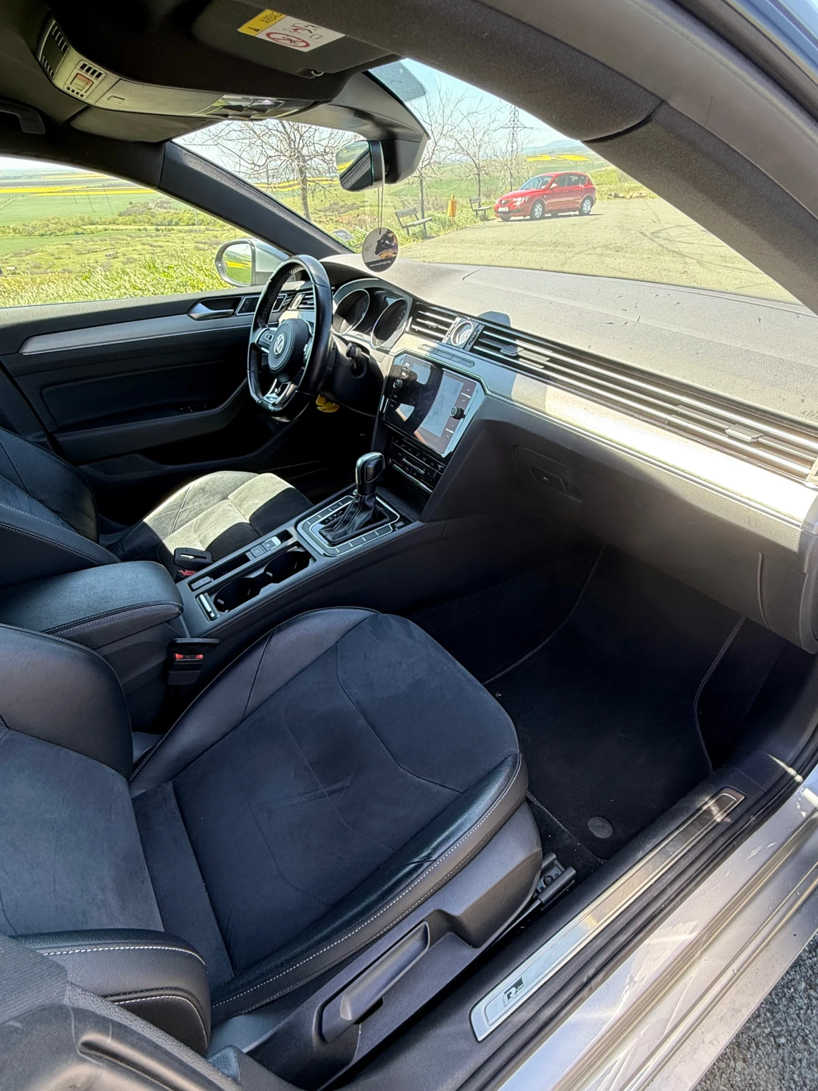 VW Arteon 2.0 tdi R-line - изображение 8