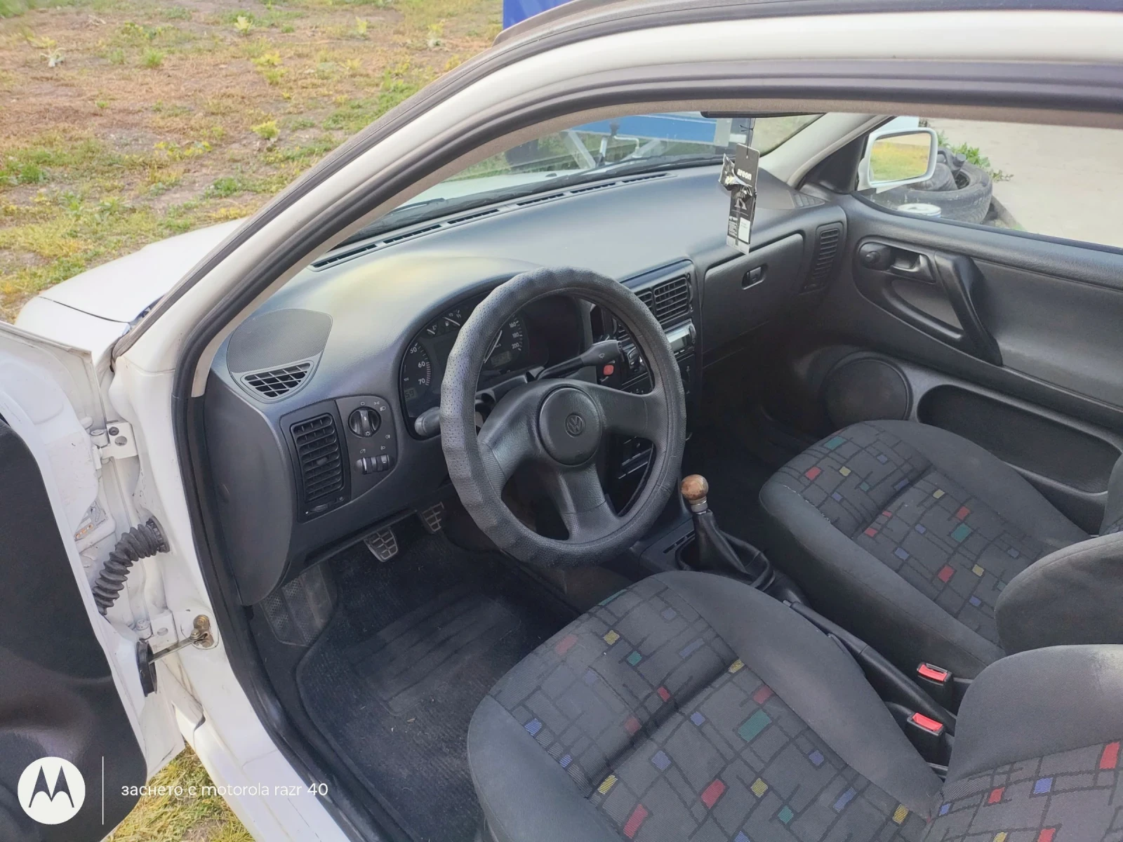 VW Polo 1.0i - изображение 5