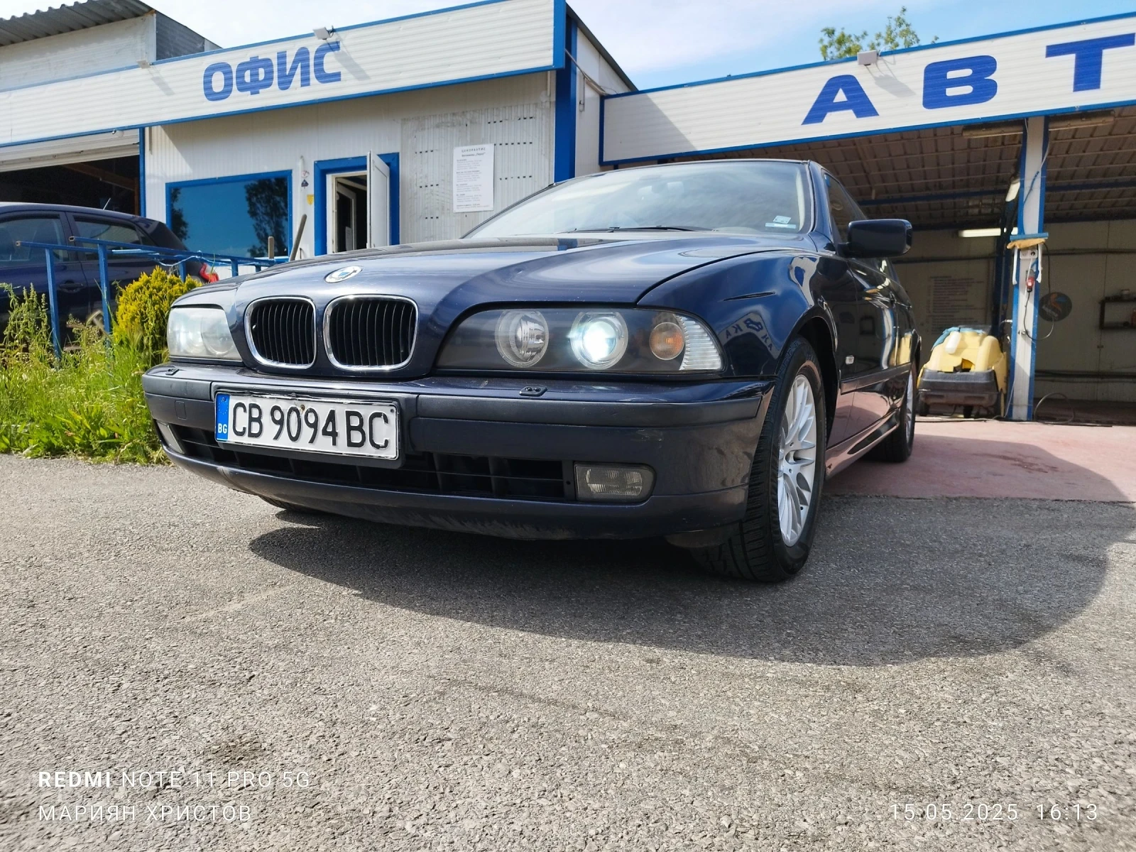 BMW 528 Е39 528i - изображение 7
